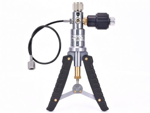 Leitenberger LPP-60 pressure comparison pump