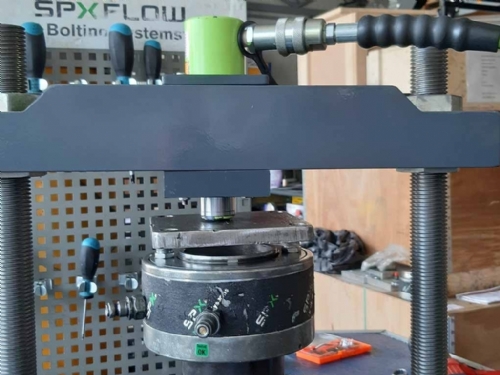 Hydraulic Bolt Tensioning Tool SPX Flow SRT3 Repair